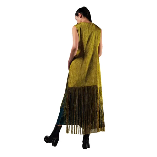 Blusón Dorado con Barbas Aurea Bucio